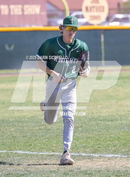 Thumbnail 2 in Sheldon vs Gilbert Christian (Coach Bob Invitational) photogallery.