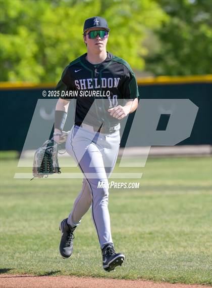 Thumbnail 2 in Sheldon vs Gilbert Christian (Coach Bob Invitational) photogallery.