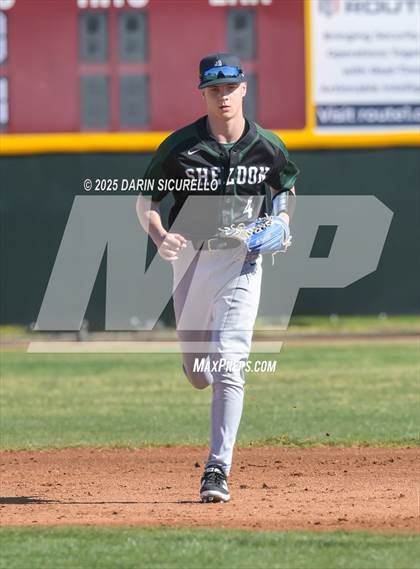 Thumbnail 3 in Sheldon vs Gilbert Christian (Coach Bob Invitational) photogallery.