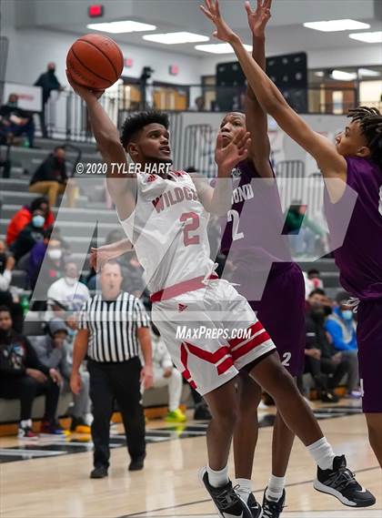 Thumbnail 1 in Hammond vs. Lawrence North (Sneakers for Santa Shootout) photogallery.