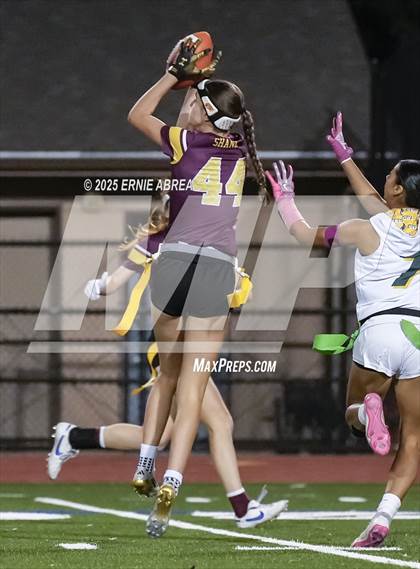 Thumbnail 2 in Las Lomas vs. Castro Valley (CIF NCS D1 Quarterfinals) photogallery.