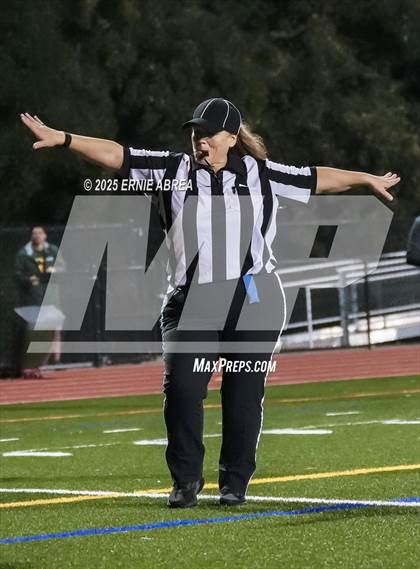 Thumbnail 3 in Las Lomas vs. Castro Valley (CIF NCS D1 Quarterfinals) photogallery.