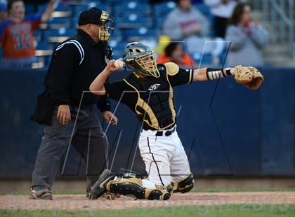 Thumbnail 1 in Danbury vs. Trumbull (FCIAC Final) photogallery.