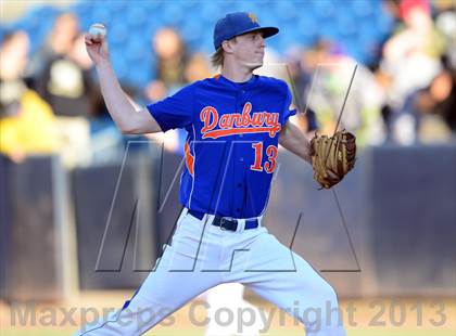 Thumbnail 1 in Danbury vs. Trumbull (FCIAC Final) photogallery.