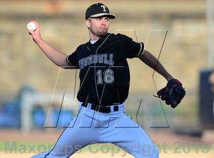 Thumbnail 3 in Danbury vs. Trumbull (FCIAC Final) photogallery.