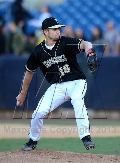 Thumbnail 3 in Danbury vs. Trumbull (FCIAC Final) photogallery.