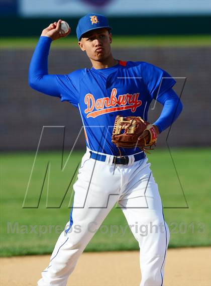 Thumbnail 3 in Danbury vs. Trumbull (FCIAC Final) photogallery.