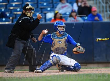 Thumbnail 1 in Danbury vs. Trumbull (FCIAC Final) photogallery.