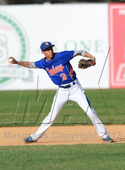 Thumbnail 1 in Danbury vs. Trumbull (FCIAC Final) photogallery.