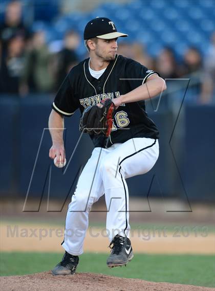 Thumbnail 1 in Danbury vs. Trumbull (FCIAC Final) photogallery.