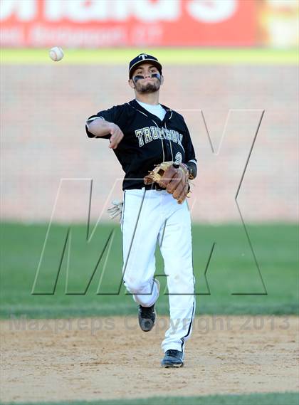Thumbnail 3 in Danbury vs. Trumbull (FCIAC Final) photogallery.