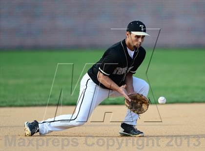 Thumbnail 3 in Danbury vs. Trumbull (FCIAC Final) photogallery.