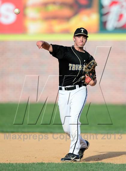 Thumbnail 3 in Danbury vs. Trumbull (FCIAC Final) photogallery.