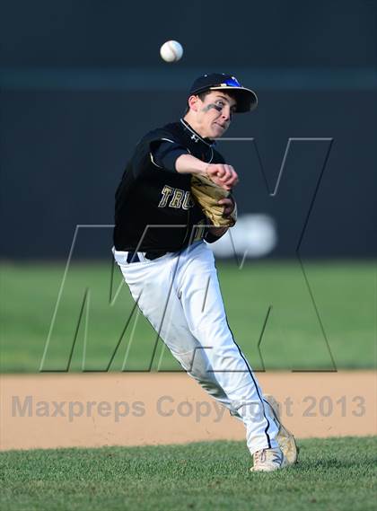 Thumbnail 3 in Danbury vs. Trumbull (FCIAC Final) photogallery.