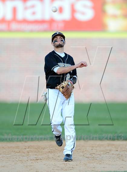 Thumbnail 1 in Danbury vs. Trumbull (FCIAC Final) photogallery.