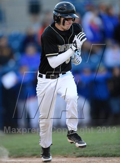 Thumbnail 1 in Danbury vs. Trumbull (FCIAC Final) photogallery.