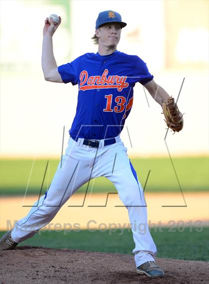 Thumbnail 3 in Danbury vs. Trumbull (FCIAC Final) photogallery.