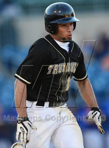 Thumbnail 3 in Danbury vs. Trumbull (FCIAC Final) photogallery.