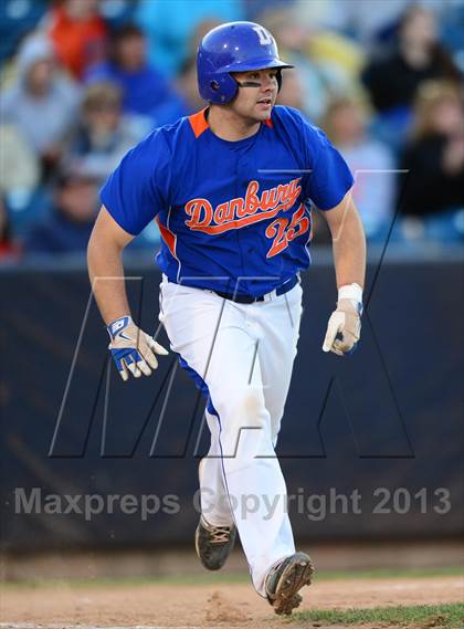Thumbnail 2 in Danbury vs. Trumbull (FCIAC Final) photogallery.