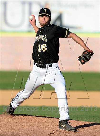 Thumbnail 2 in Danbury vs. Trumbull (FCIAC Final) photogallery.