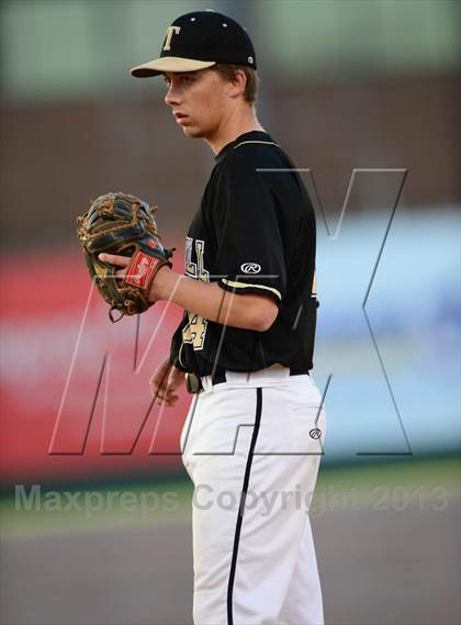 Thumbnail 3 in Danbury vs. Trumbull (FCIAC Final) photogallery.