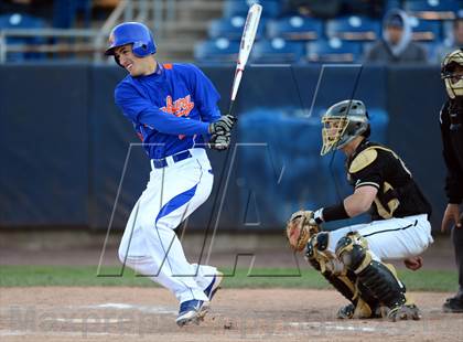 Thumbnail 1 in Danbury vs. Trumbull (FCIAC Final) photogallery.
