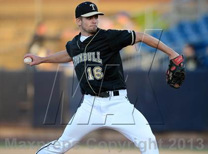Thumbnail 1 in Danbury vs. Trumbull (FCIAC Final) photogallery.