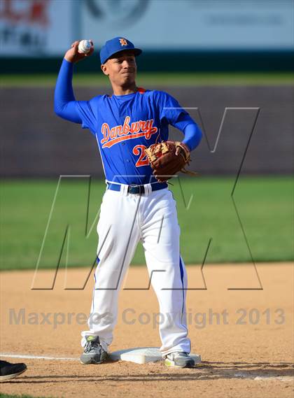 Thumbnail 3 in Danbury vs. Trumbull (FCIAC Final) photogallery.