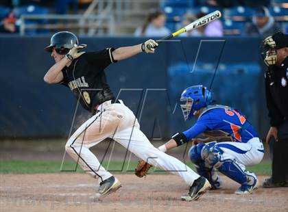 Thumbnail 1 in Danbury vs. Trumbull (FCIAC Final) photogallery.
