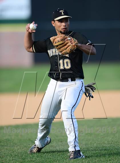 Thumbnail 2 in Danbury vs. Trumbull (FCIAC Final) photogallery.