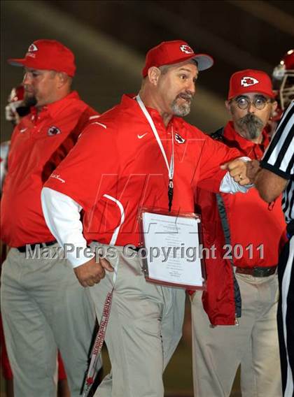 Thumbnail 2 in Crescenta Valley vs. Burroughs photogallery.