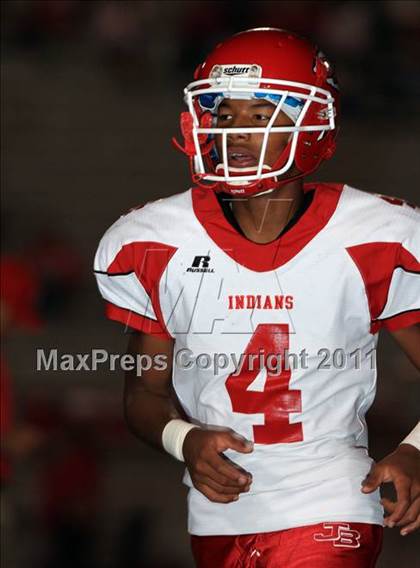 Thumbnail 3 in Crescenta Valley vs. Burroughs photogallery.