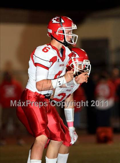 Thumbnail 2 in Crescenta Valley vs. Burroughs photogallery.