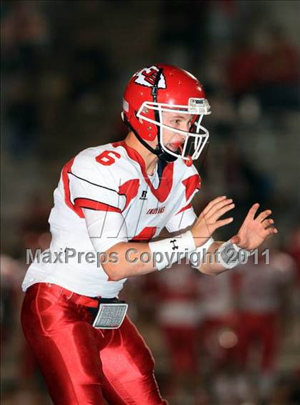 Thumbnail 3 in Crescenta Valley vs. Burroughs photogallery.