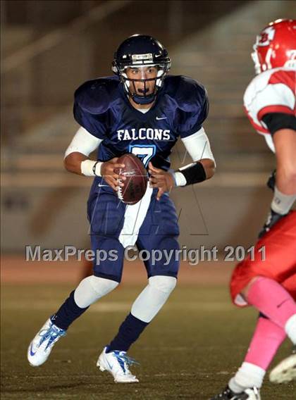 Thumbnail 2 in Crescenta Valley vs. Burroughs photogallery.