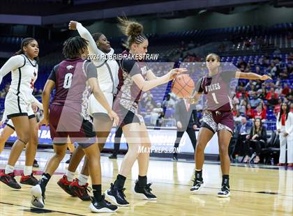 Thumbnail 2 in Liberty vs. Mansfield Timberview (UIL 5A Basketball Final) photogallery.