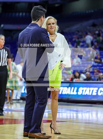 Thumbnail 2 in Liberty vs. Mansfield Timberview (UIL 5A Basketball Final) photogallery.