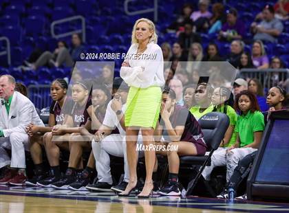 Thumbnail 2 in Liberty vs. Mansfield Timberview (UIL 5A Basketball Final) photogallery.