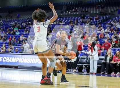 Thumbnail 2 in Liberty vs. Mansfield Timberview (UIL 5A Basketball Final) photogallery.
