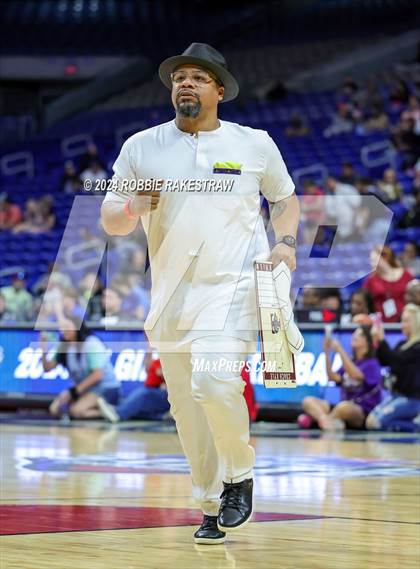 Thumbnail 1 in Liberty vs. Mansfield Timberview (UIL 5A Basketball Final) photogallery.