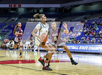 Thumbnail 2 in Liberty vs. Mansfield Timberview (UIL 5A Basketball Final) photogallery.