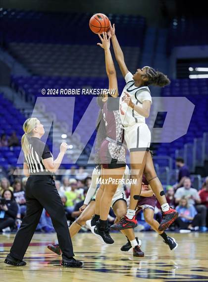 Thumbnail 3 in Liberty vs. Mansfield Timberview (UIL 5A Basketball Final) photogallery.