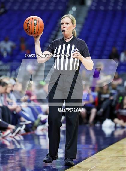 Thumbnail 1 in Liberty vs. Mansfield Timberview (UIL 5A Basketball Final) photogallery.