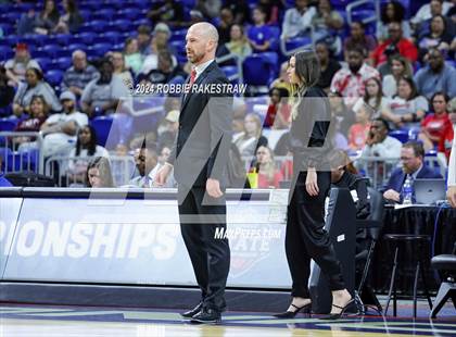 Thumbnail 1 in Liberty vs. Mansfield Timberview (UIL 5A Basketball Final) photogallery.