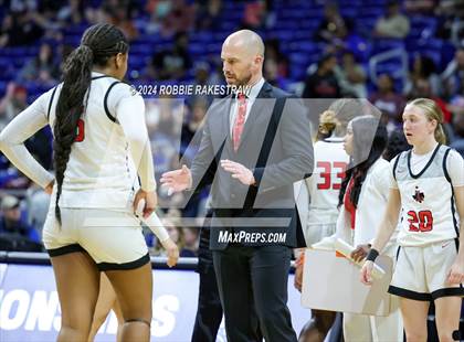 Thumbnail 2 in Liberty vs. Mansfield Timberview (UIL 5A Basketball Final) photogallery.
