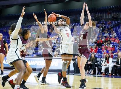 Thumbnail 3 in Liberty vs. Mansfield Timberview (UIL 5A Basketball Final) photogallery.
