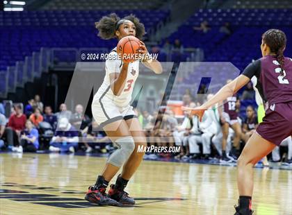 Thumbnail 2 in Liberty vs. Mansfield Timberview (UIL 5A Basketball Final) photogallery.