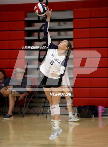 Thumbnail 1 in St. David vs Poston Butte (Florence Invitational) photogallery.