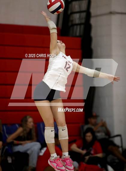 Thumbnail 2 in St. David vs Poston Butte (Florence Invitational) photogallery.