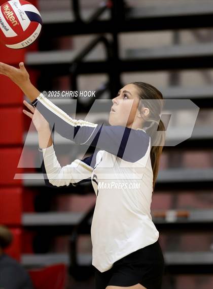 Thumbnail 3 in St. David vs Poston Butte (Florence Invitational) photogallery.